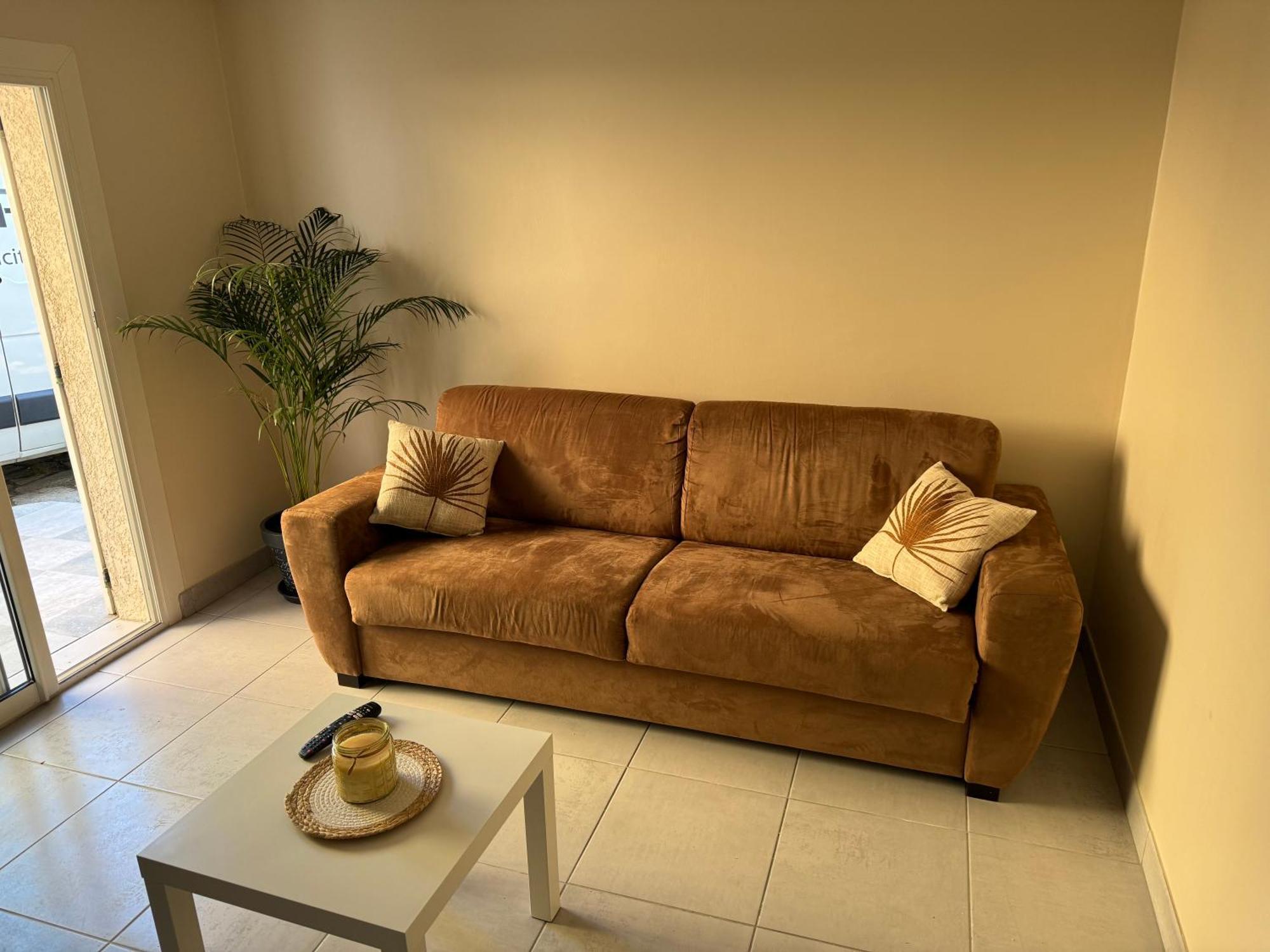 Nouveau Appartement Perols Renove En 2024 Exteriör bild